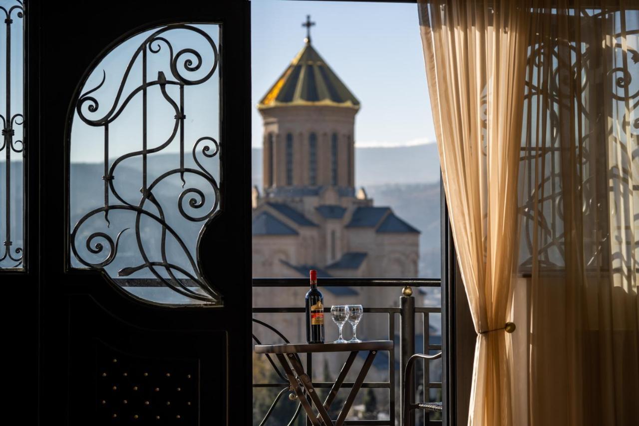 Siberia Hotel Tbilisi Exterior foto View from the hotel